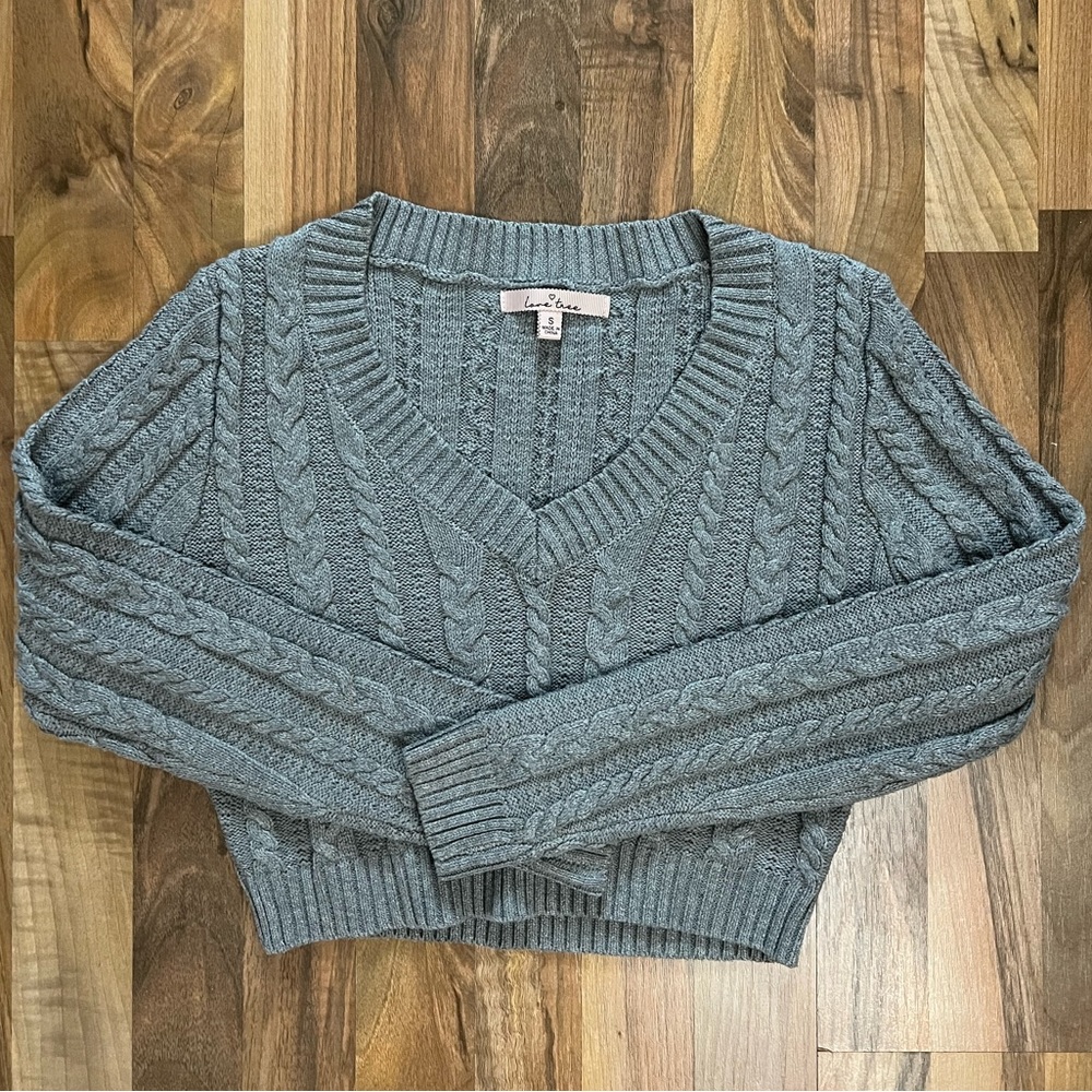 Juniors cropped Grey Sweater